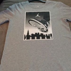 Boys Jordan t-shirt
